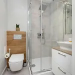 Unique Bright In By Renters Apartment *