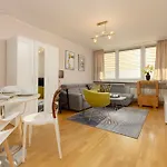 Apartment Unique Bright In By Renters