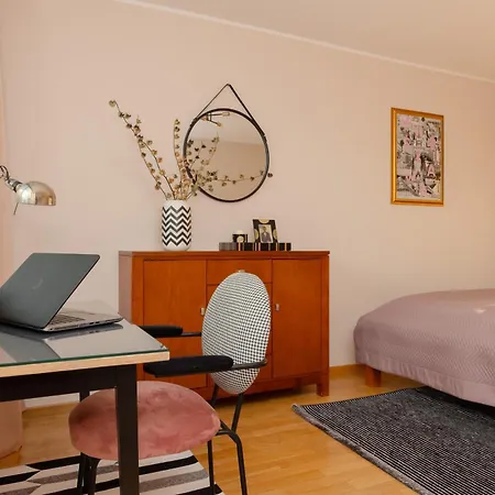 Appartement Unique Bright In By Renters