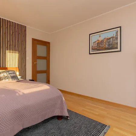 Apartament Unique Bright In By Renters *